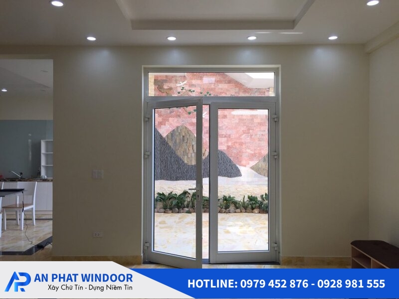 Báo Giá Cửa Xingfa 2 Cánh Mở Quay Mới Nhất Hiện Nay 3 cửa đi mở quay 2 cánh nhôm xingfa 2