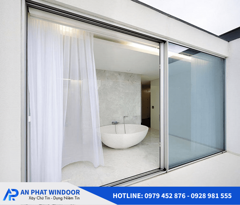 cửa nh&agrave; vệ sinh nh&ocirc;m xingfa 8