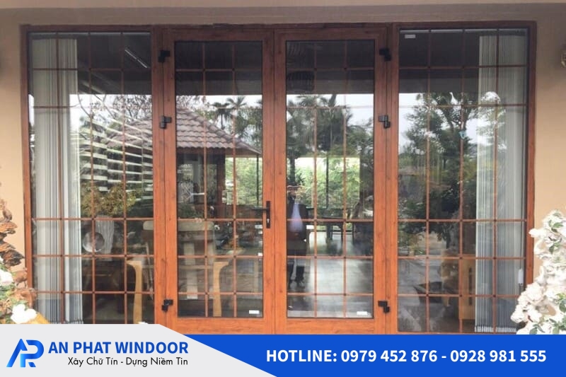 Cửa nh&ocirc;m k&iacute;nh giả gỗ 4