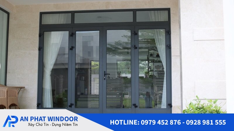 cửa nh&ocirc;m xingfa 4 c&aacute;nh mở quay 4