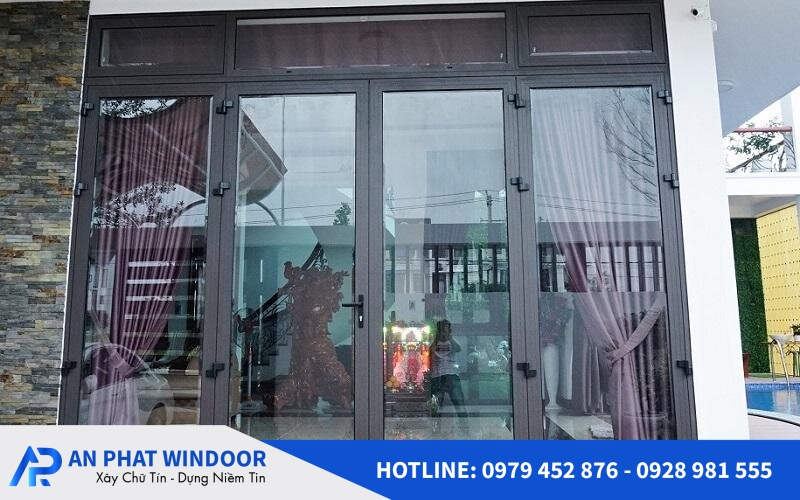 cửa nh&ocirc;m xingfa 4 c&aacute;nh mở quay 5