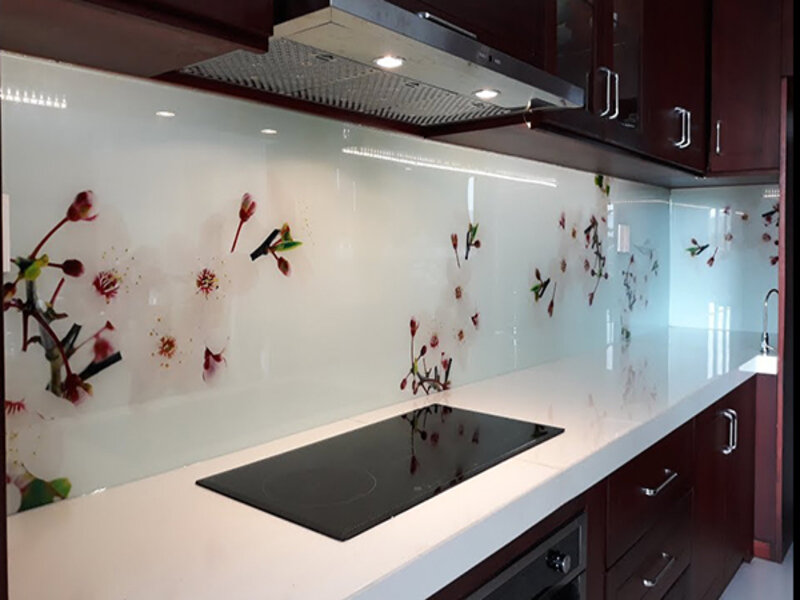 K&iacute;nh ốp bếp 9